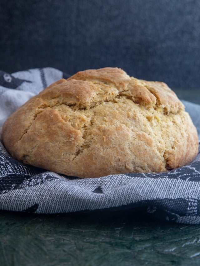 Simple Irish Tea Bread Recipe