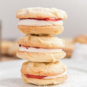 3 viennese whirls stacked.