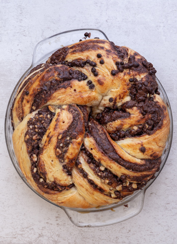 Babka bread after baking in the pie plate.