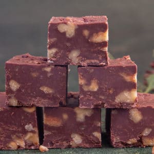 6 pieces of fudge stacked.