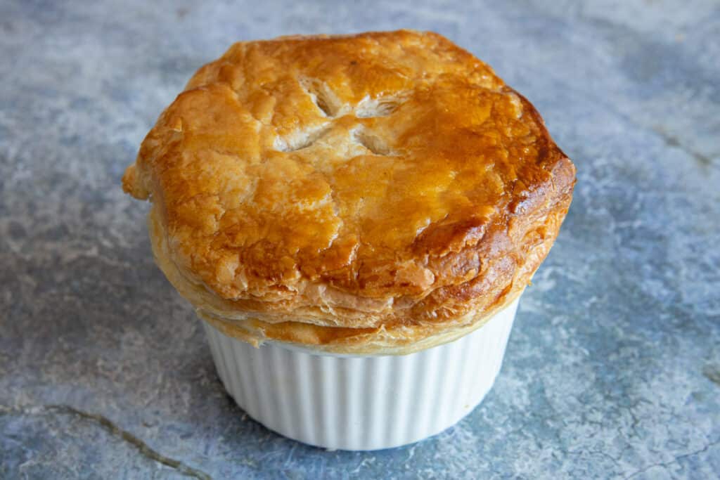 One mini Steak and Guinness pie.