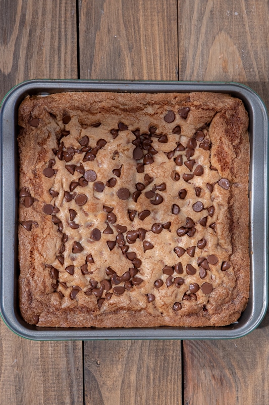 Baked brookies in a square pan.